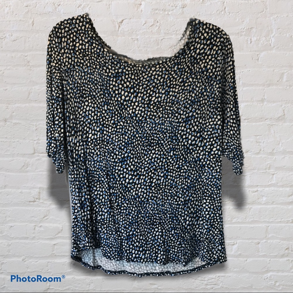 Woman’s blouse